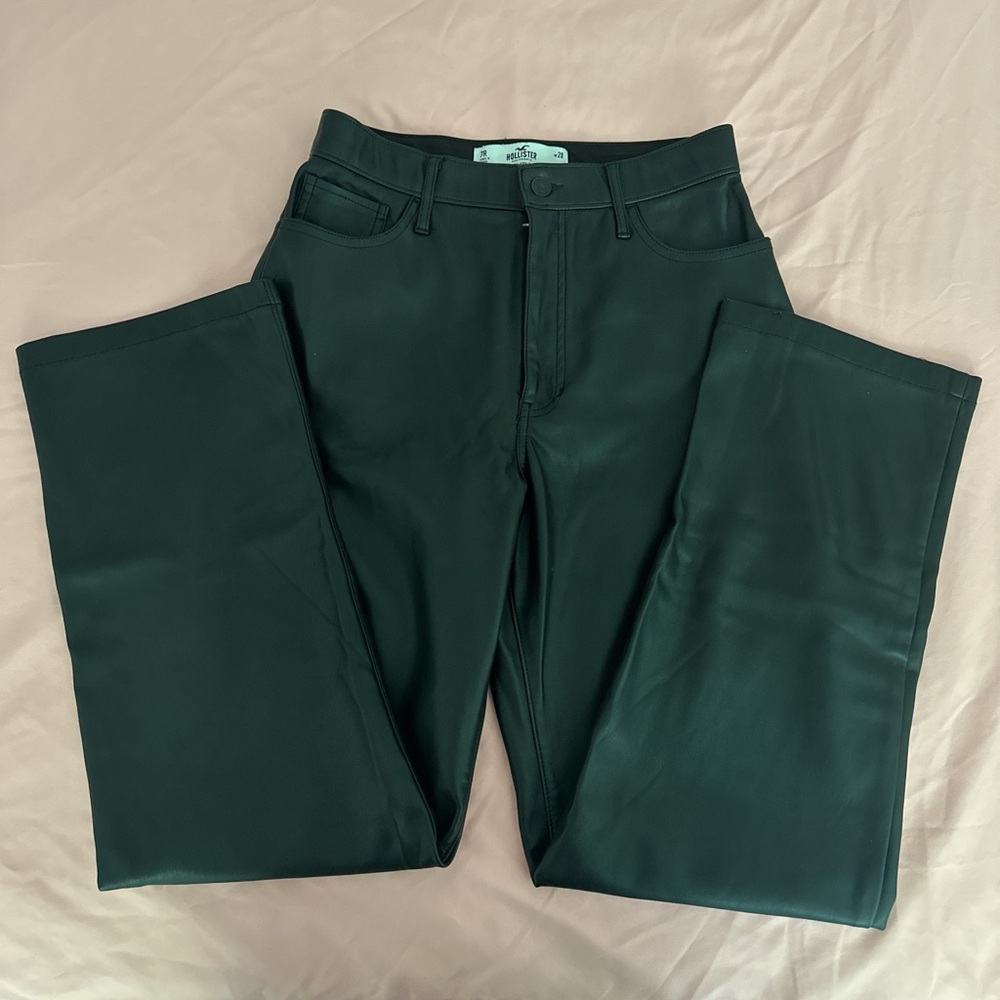 Hollister Black Ultra High-Rise Pants